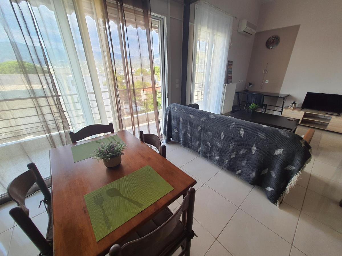 Seaside Beach Apartment กาลามาตา ภายนอก รูปภาพ